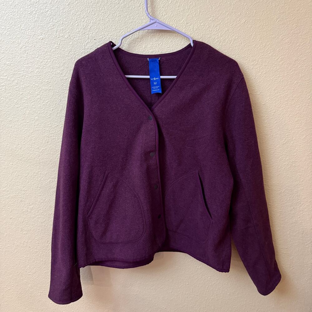 Kit and Ace Snap Front Fleece Minimalist Cardigan shirt jacket M plum cozy cabin